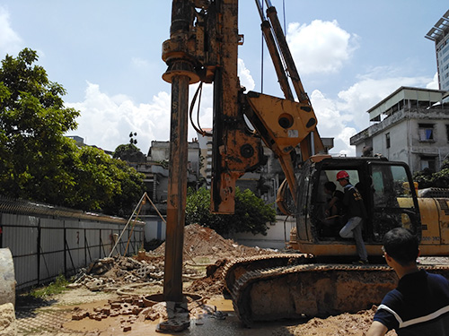 南城医院桩基施工