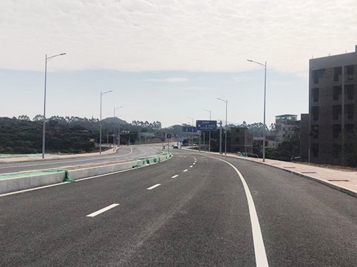 迎宾北路道路